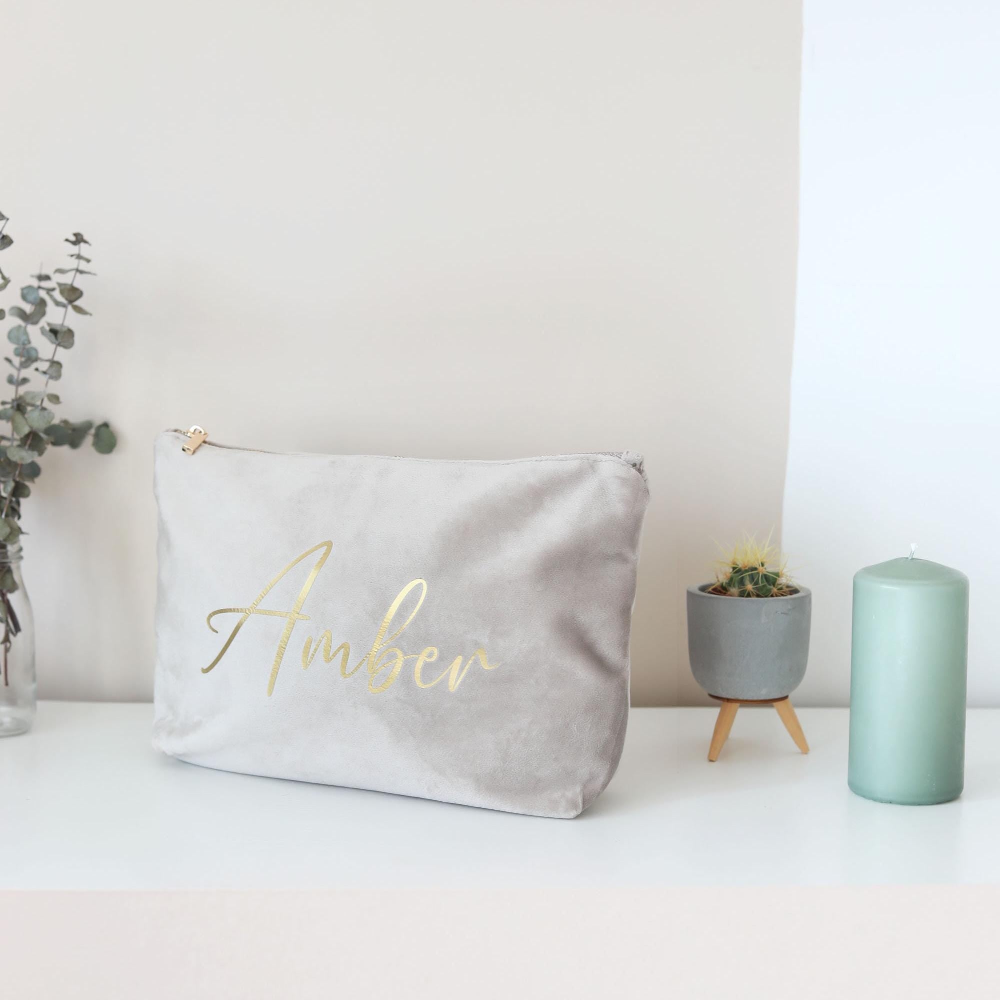 Personalised Makeup Bag, Custom Bridesmaid Gifts, Wedding Gift, Travel Toiletry Bag, Cosmetic Bag, Birthday Gift for Her, Mother's Day Gift - Jessica Hollie Gifts